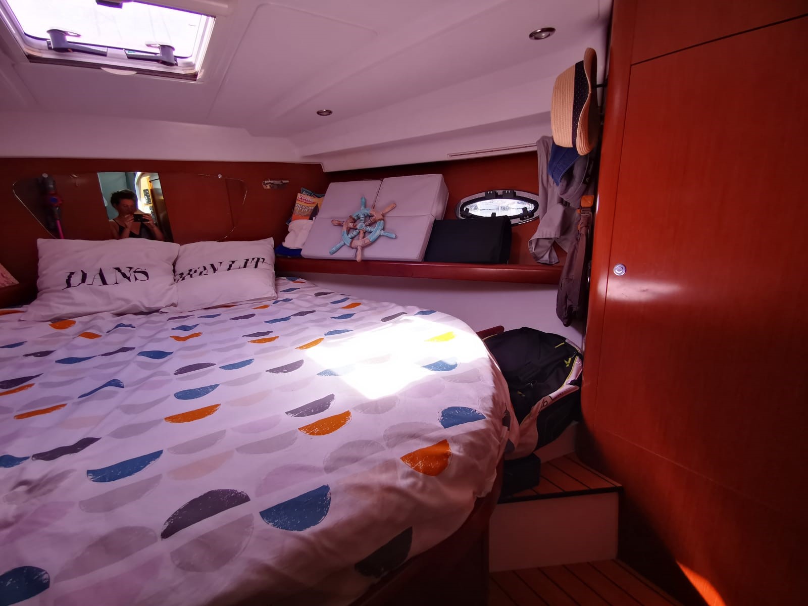 slider 4 Beneteau Antares 36